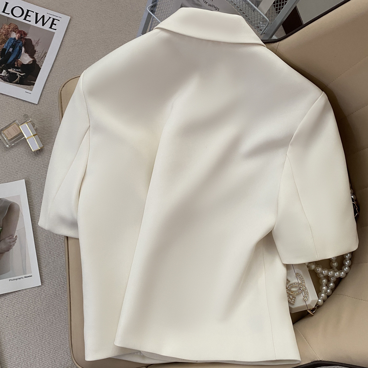 Fashionable Women's Beige Shor - Street Fashion Korean Girl 评论和价格