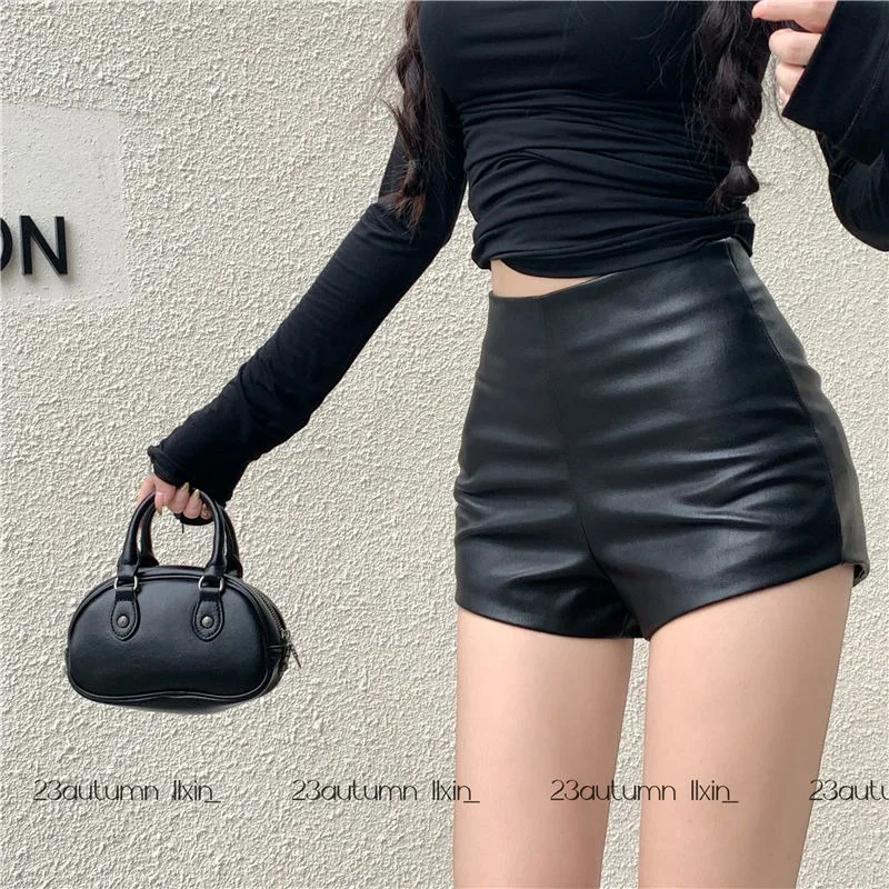 PU Leather Shorts Women Solid  - Street Fashion Korean Girl 评论和价格