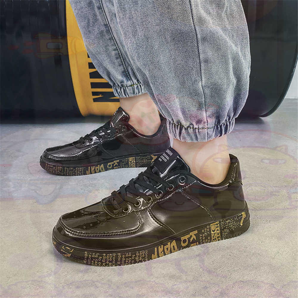 Round Foot Size 45 Sneakers Wh - Street Fashion Canada 评论和价格
